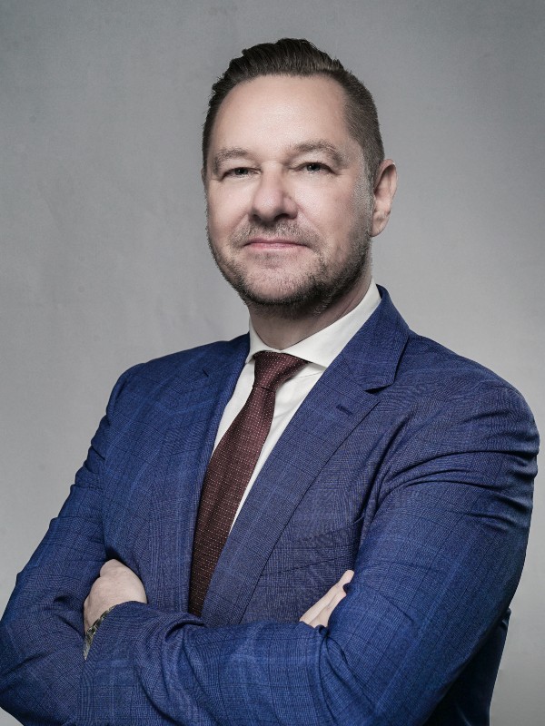 Estithmar Holding